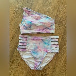 Kiava Swim Set!